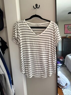 TJ Maxx Women's Gray & White Striped V-Neck Tee